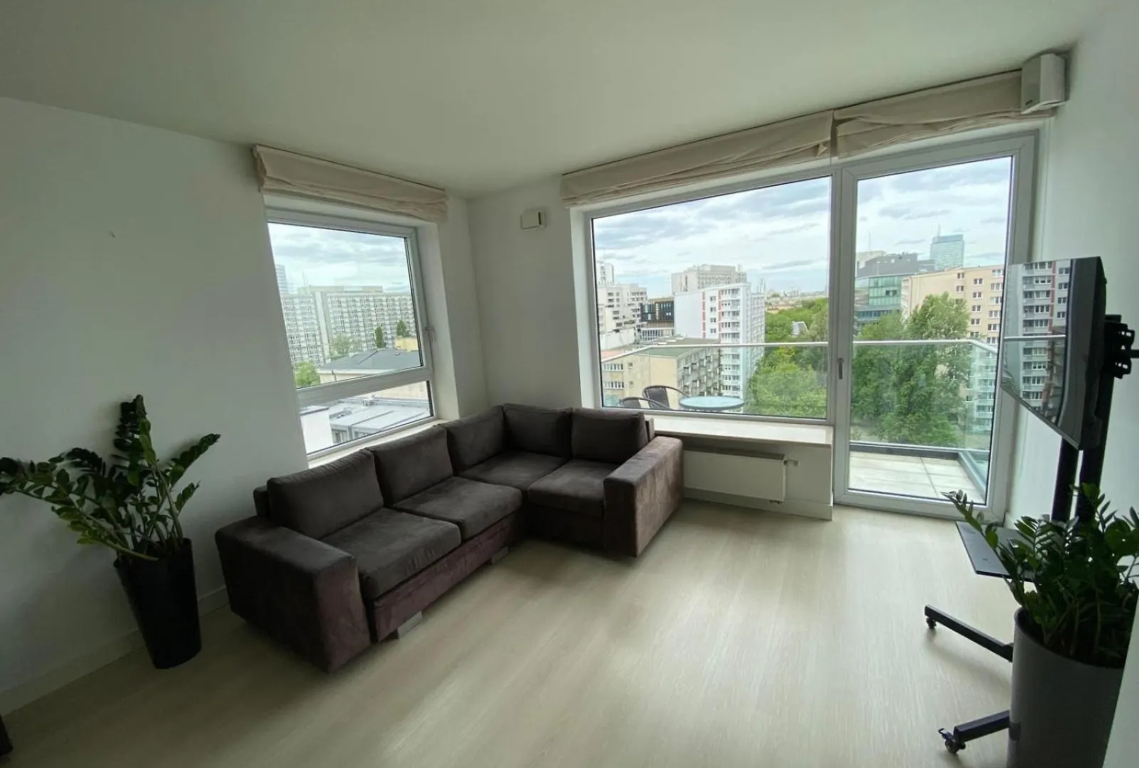 Apartment Wb2 Wyrafinowany Luksusowy Apartament W Centrum Warsaw